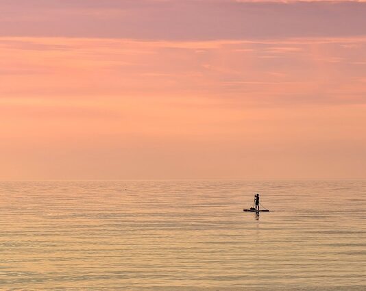 Jak zrobić dwie linie trendu na jednym wykresie?