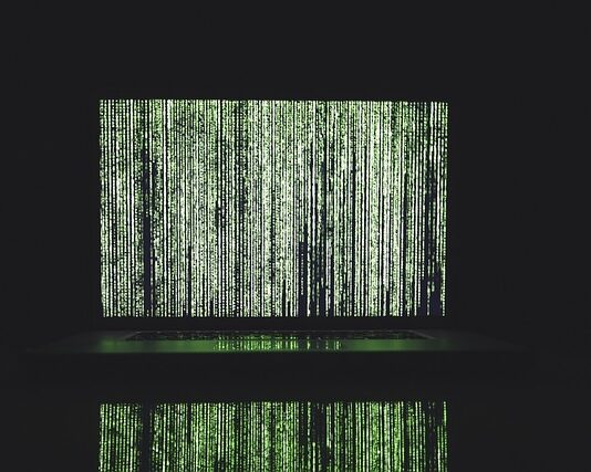 Jak działa algorytm sztucznej inteligencji?