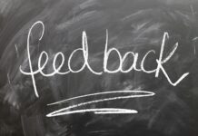 Jak rozmawiać z klientem przez telefon?