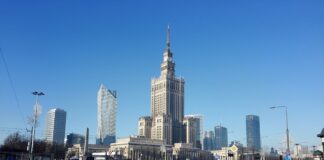 Ile jest w Polsce wyższych uczelni?